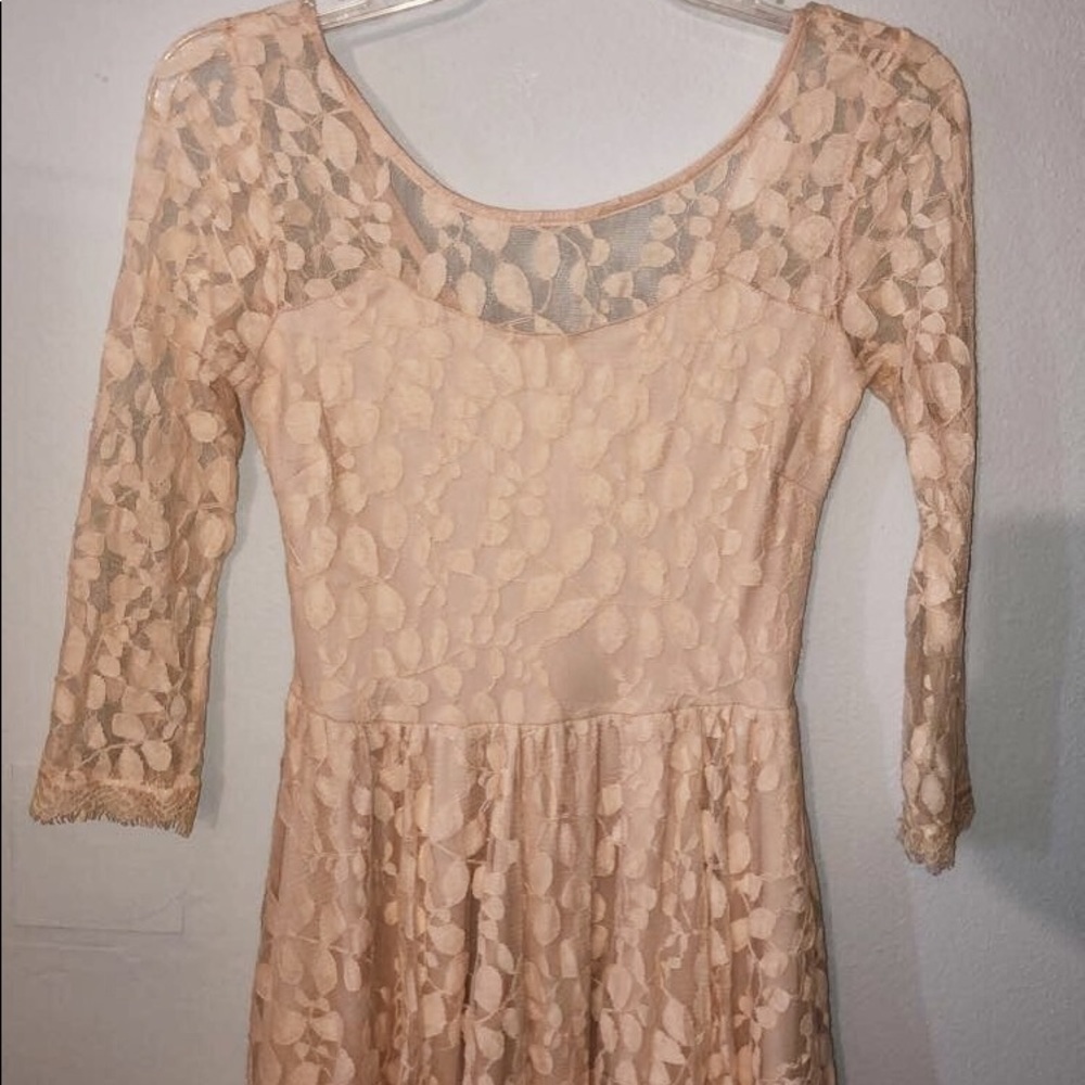 lightly worn dress, looks like new!